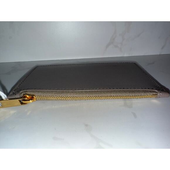 Celine Zipped Card Holder in Taupe Grained Leather - Picture 3 of 5